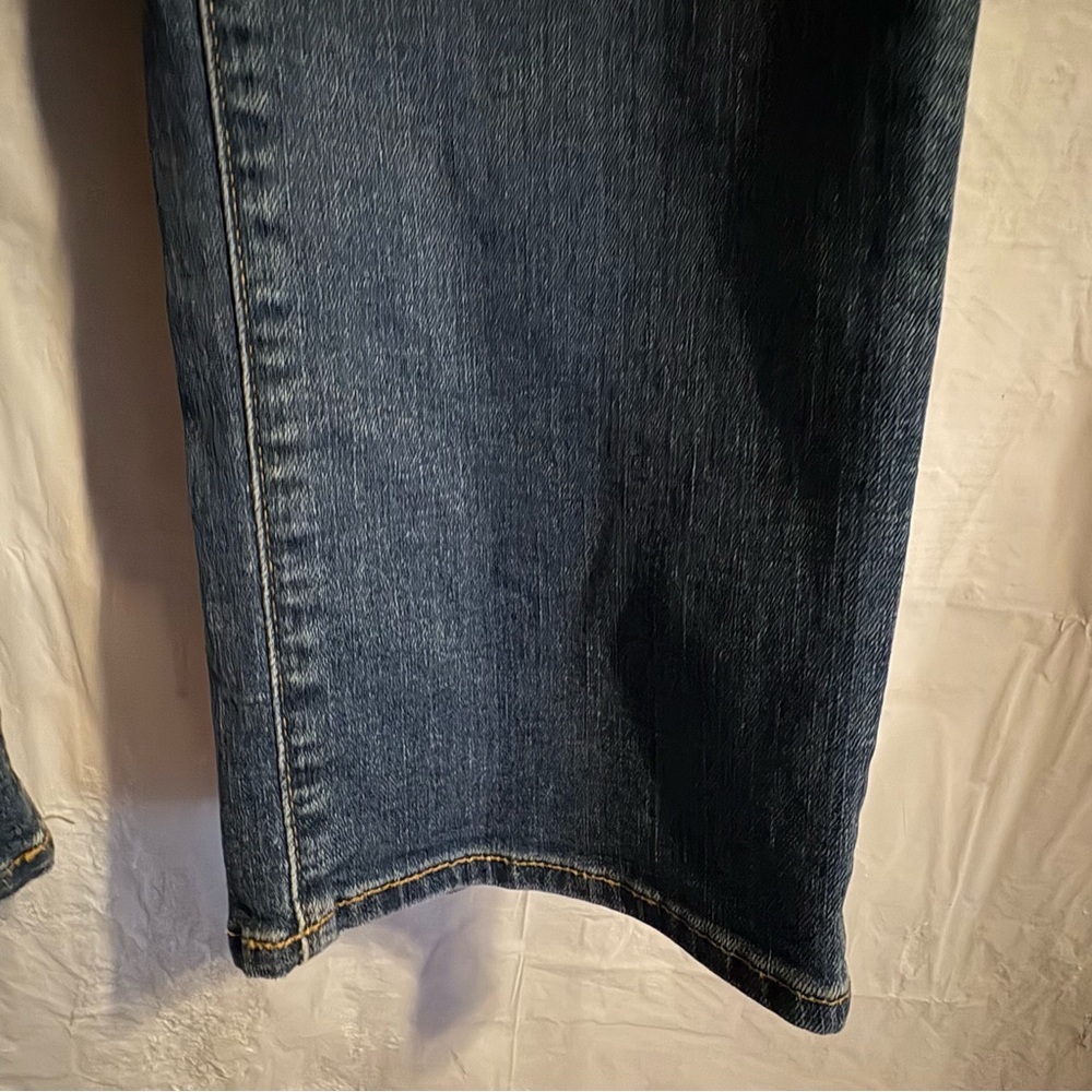 Eddie Bauer Jeans Womens 16 Blue‎ Slightly Curvy Straight Leg Medium Wash Denim - Picture 4 of 8